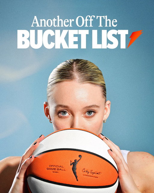 Rookie Of The Year ✅
WNBA All-Star ✅
#1 Draft Pick ✅
30 straight double-digit games ✅
40+ point game ✅
3x Rookie Of The Month ✅
Fastest to Reach 500+ pts &amp; 150+ dimes ✅
What’s next @paigebueckers1? 🪣 