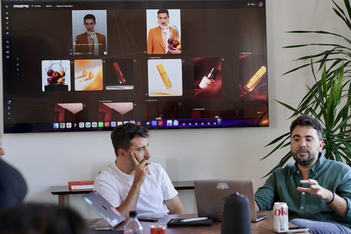 Welcome to Freepik Spaces

A single place where ideas live, connected through real-time workflows

Our CEO and CPO are presenting the future of Freepik live from Upscale Studios NYC

Join the waitlist below 