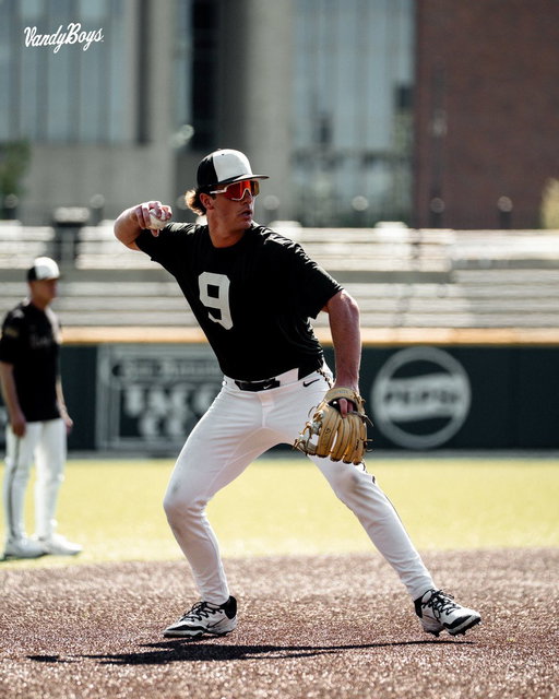 Vanderbilt head coach Tim Corbin makes his players earn the logos on their gear during the fall. 😳 