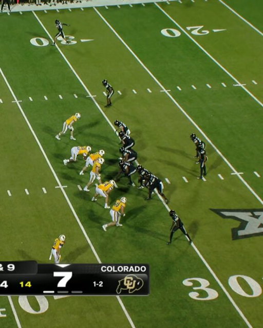 Brown takes it 68 yards to the 🏡

@07KSalt  x @SincereB8 

📺: ESPN 