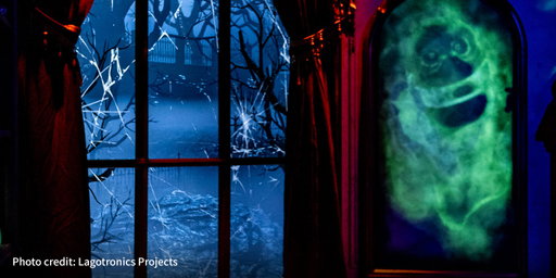 👻 Discover Ghostly Manor at Paultons Park! Zap ghosts with Phantom Phasers in an immersive adventure that uses our GS laser projectors! Read more🔗: https://t.co/2o06970mKS #AVTech #ProjectionMapping #ImmersiveExperiences 