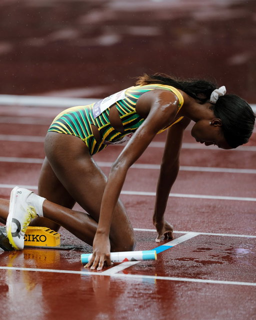 Dejanea Oakley. Silver in Tokyo. 🥈

Leaving everything on the track, she set the tone for Jamaica to claim silver on the world stage with a fearless performance.

#DreamOn 