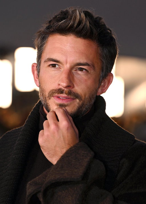 Jonathan Bailey could ruin my life and I’d thank him for it 