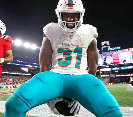 7+LEAGUE WINNING waiver wire adds in fantasy football week 4👇

⭐️ Mason Taylor
2. Woody Marks
3. Ollie Gordon

Here are the others you CANNOT let your leaguemates roster👇
https://youtu.be/Ogi9j23xeH4?feature=shared 