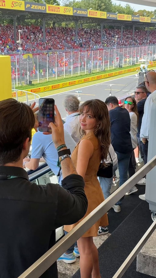 Crypto bros when taking pics of their GF 