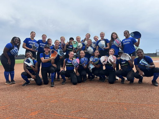 Check out our new custom @maruccisports gloves! One step closer to season... 🥎🧤 