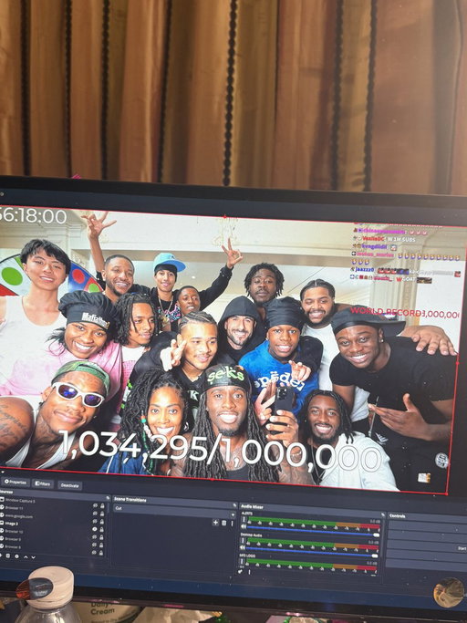 STARTING 2025 I WAS A LITTLE LOST AND DIDN’T KNOW HOW IT WAS GONNA GO BUT FAST FORWARD AND NOW IM HERE 1,000,000 SUBS THANK YOU GOD❤️GOAL IS OFFICIALLY COMPLETE 