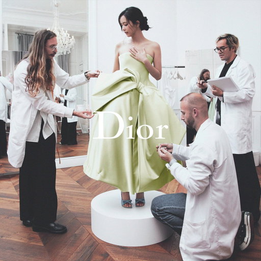 Front-row fittings with JISOO

Dior Spring-Summer 2026 show by Jonathan Anderson
October 1, 2.30pm Paris time 