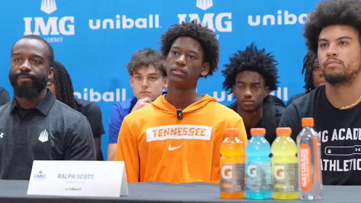 Good ol’ Rocky Top!

Congratulations to Ralph Scott (@Ralph_Scott13) on his commitment to the University of Tennessee 🟧⬜️ 
