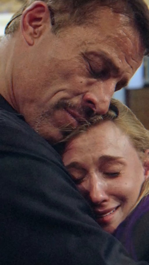 🚀 We're LIVE! The Tony Robbins Network is now streaming FREE 24/7 on @PlutoTV, @TheRokuChannel, and @PrimeVideo. Dive into powerful breakthroughs, classic Tony moments, deep conversations with world-class leaders, exclusive series, and so much more. Ready to transform? Stream now - https://t.co/cpkQxqfTWg