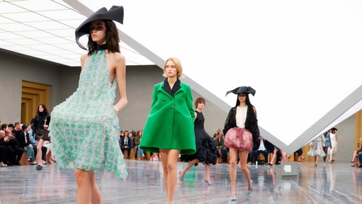 Create your own wishlist by liking your favorite pieces below from Dior Spring-Summer 2026 by Jonathan Anderson, and be notified when they arrive in store 