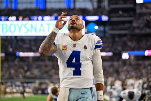 EXCLUSIVE 🚨

Cowboys QB Dak Prescott is playing perhaps the best football of his career. Can he keep it up?

"F***ing a right," he tells @clarencehilljr. "I know you want a good quote. Why can't I? Yeah, 100 percent."

✍️: https://alldlls.com/cowboys-qb-dak-prescott-profanely-confident-as-ever/