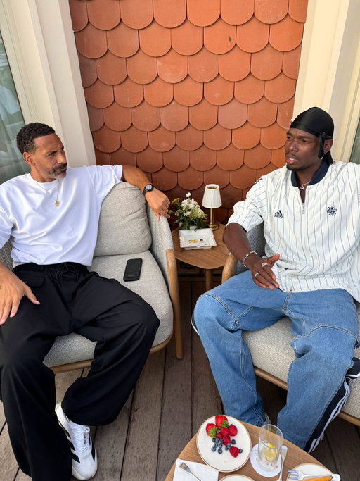 When in France 🇫🇷 @paulpogba 

#REUNITED ❤️ 