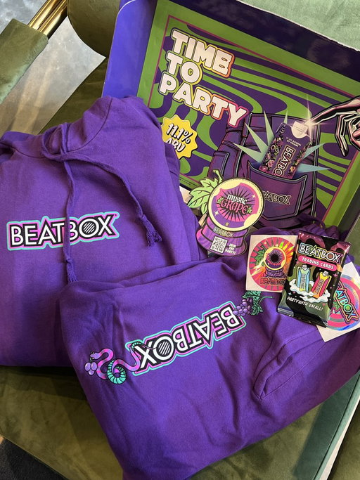 🎉 ENTER FOR A CHANCE TO WIN MYSTIC GRAPE SWEATPANTS 🎉
We’ve got the coolest fit to keep you comfy this szn 🍇✨

We’re giving 1️⃣5️⃣0️⃣ lucky winners an exclusive pair of BeatBox Mystic Grape Sweatpants, perfect for lounging, fest prep, or repping your favorite flavor in style 💜

Each winner will receive:
👖 Mystic Grape Sweatpants
🪪 Trading Cards
⚡ Maximum comfort + style points

How to enter:
1️⃣ TAG your festie crew (more tags = more entries!)
2️⃣ SHARE this post to your story
3️⃣ FOLLOW us

Winners will be contacted via DM from the Official BeatBox Account on Monday, Oct 6. Must be 21+, live in the US, and following us to enter. ⚠️ We will never contact you via comments, DMs only from this account.