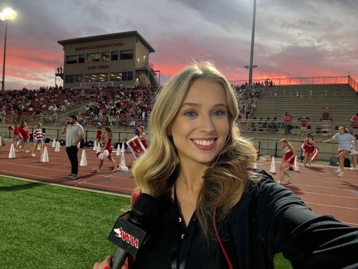 Another perfect night for some FNL! #1 @HuskyFast vs #3 Thompson 🏈 