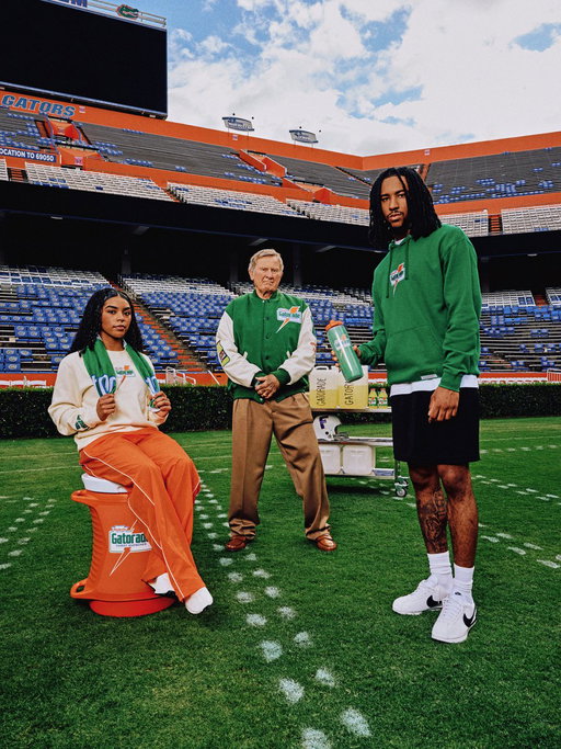 60 years of Greatness ⚡️ @Gatorade x @mitchell_ness collection drops 10/8 on https://t.co/rqiui6RcPe. 