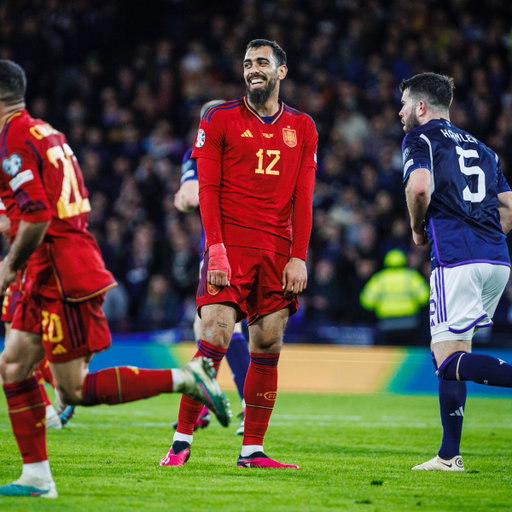 Borja Iglesias, convocado con la @Sefutbol para los encuentros ante Georgia y Bulgaria. 

ℹ️ Más información: https://t.co/HHO0S9GOxw. 

#VamosEspaña | #CopaMundialFIFA 