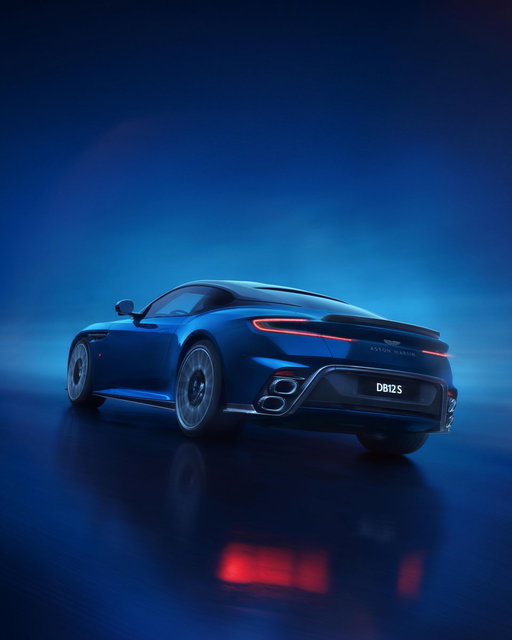 700PS. 800Nm. The most powerful in its class. The new DB12 S. 

Let Others Follow.

Discover: https://t.co/89vHyWfKkI

#AstonMartin #DB12S #ICONDRIVEN #LetOthersFollow 