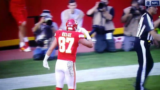 Never forget when Travis Kelce threw his own flag at the ref 💀

