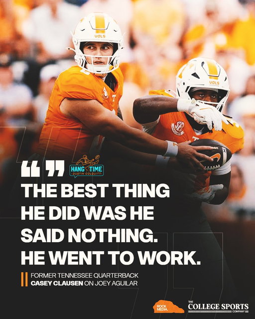 Joey getting some respect from VFL Casey Clausen💪🏼🔥 