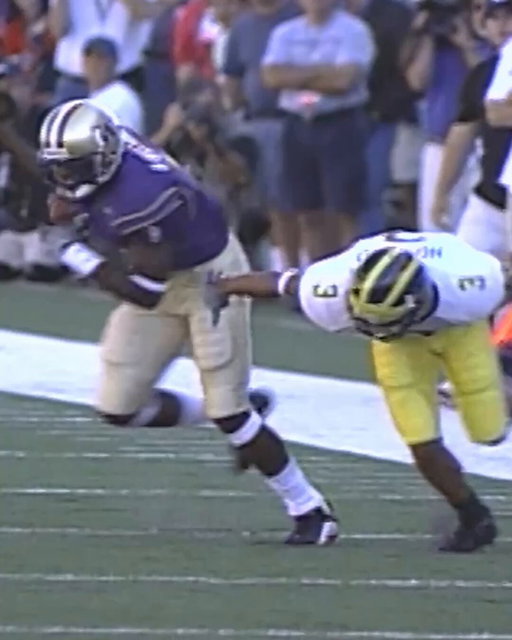 UW’s all-time receptions leader and the only Husky receiver to have three 1,000-yard seasons gets his purple jacket tonight!

Reggie Williams is headed to the Husky Hall of Fame 👏 
