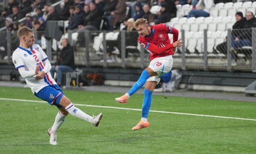 GOAL!! Adam Karabec levels the score in the 78th minute - 1:1!

🇫🇴 #WCQ 🇨🇿 