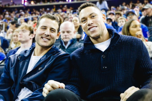 Rizzo + Judge in the house! ⚾️ 