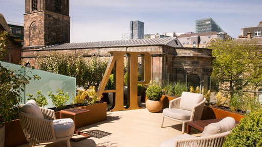 Unveiling our new AP House in Manchester. 

We're thrilled to bring the AP House concept to Manchester, a city celebrated for its cultural influence and warm hospitality.

Located on King Street, this new space is designed to foster discovery and connection, blending references to our birth place in the Vallée de Joux with nods to Manchester's rich industrial and musical heritage. 

Discover more: https://t.co/bOPij1IFMJ

#AudemarsPiguet #APHouse