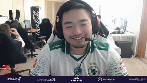 Skiter's mysterious arm injury explained by @SneykingGaming 