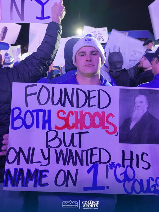Cougar Nation DELIVERED with the signs 👏 