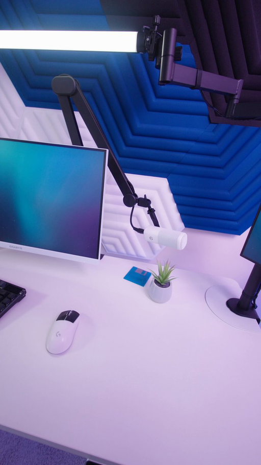 High-profile? Low-profile? Both 😈

@elgato Wave Mic Arm MK.2 is flexible

#ElgatoPartner 