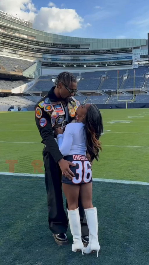 😍 Simone Biles always comes through with the game fits for her hubby Jonathan Owens. 🏈✍🏾: #TSRStaffLG 