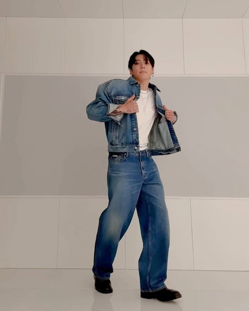 Do you have your Calvins on? Jung Kook does. 