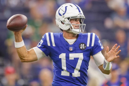 Is Daniel Jones the front-runner for Comeback Player of the Year? 