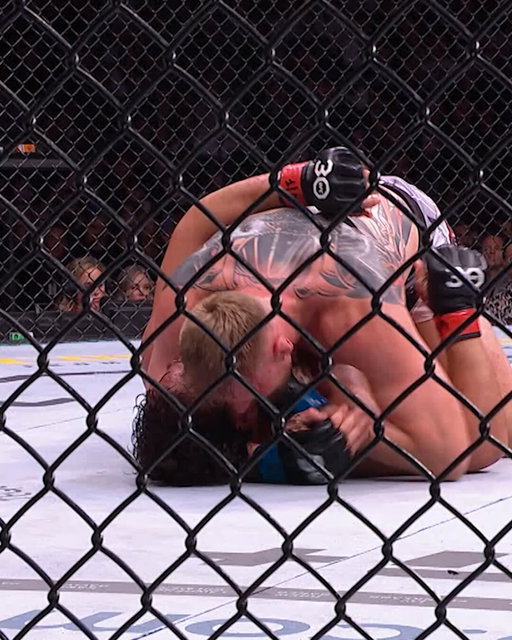 His submission skills are on point 😮‍💨

@AlexDragoVolkov is ready for wherever the fight goes this weekend at UFC 321!

[ SAT OCT 25 | 2pmET on @ESPN PPV | @VisitAbuDhabi | @InAbuDhabi ] 
