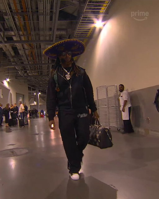 .@Showtyme_33, where did you get the sombrero? 🤩 

#TNFonPrime 