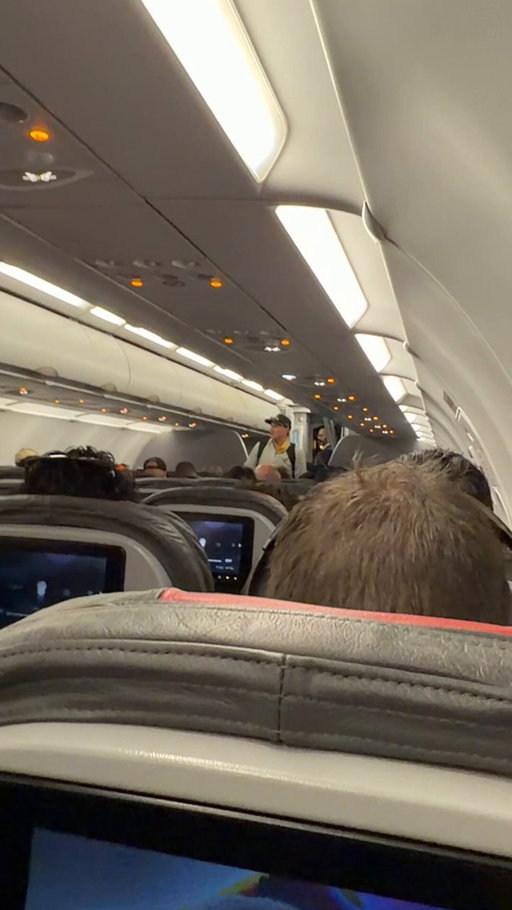 Never seen main character syndrome like this in my life. Bitched about the flight. Held up the entire plane but made it and was clip farming. 

Legendary 