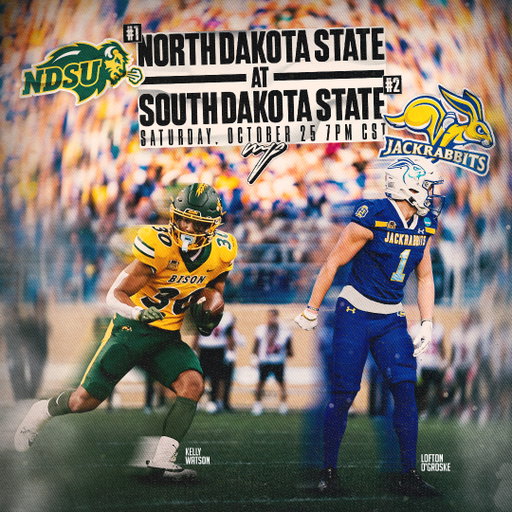 Showtime 🏈 

@Kellywatson_1 and @lofton_ogroske hit the field tomorrow @ 7 PM CST. Tune in 📺 