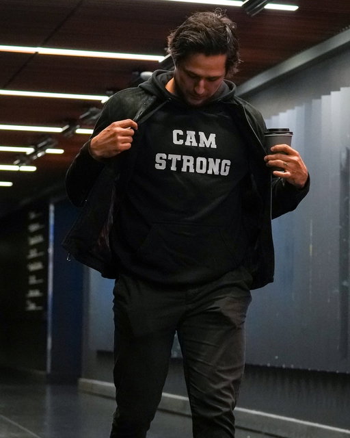 Cam Strong 🫶 