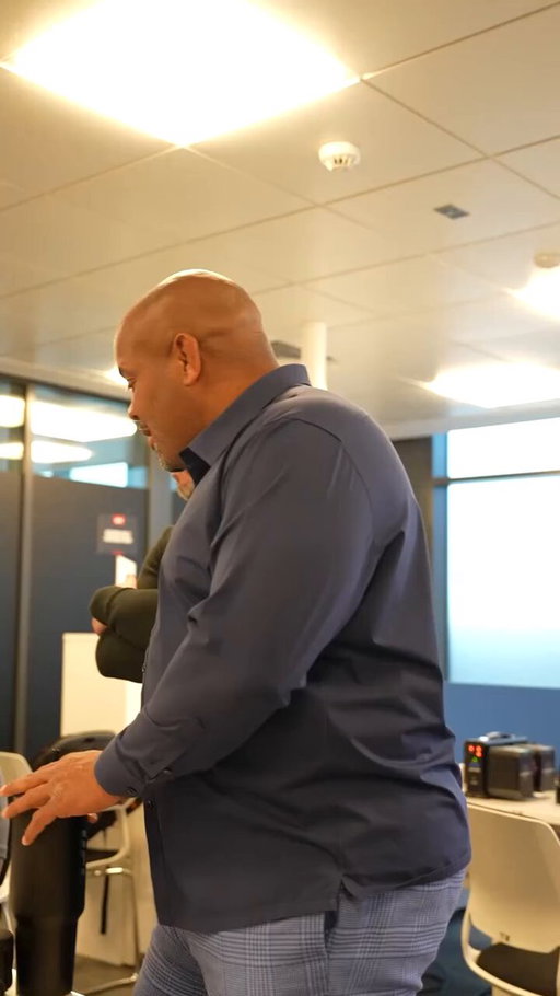 They asked DC if he ever wished he were athletic. 😂

"That's so disrespectful. In my prime, I could pass some of my athletic ability to more people on the UFC roster." 

(via @ufc ) 