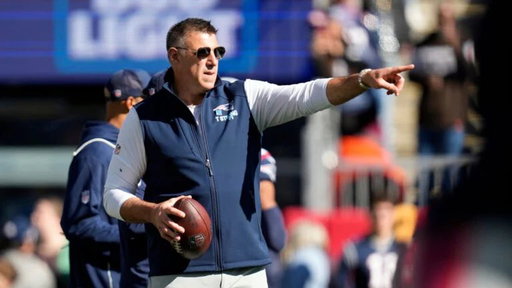 The Patriots are expected to target a RB at the trade deadline, per @MikeReiss 