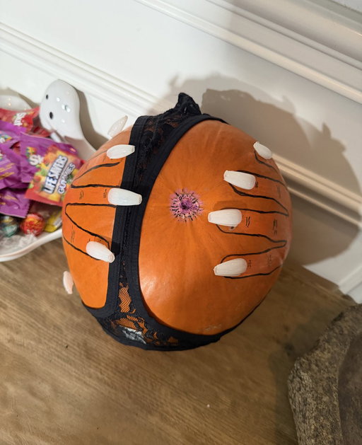 my pumpkin was a big hit last night 