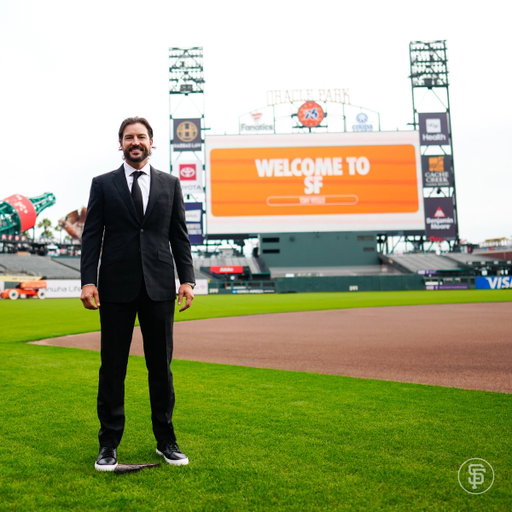 Tony Vitello in his new home 🙌 
