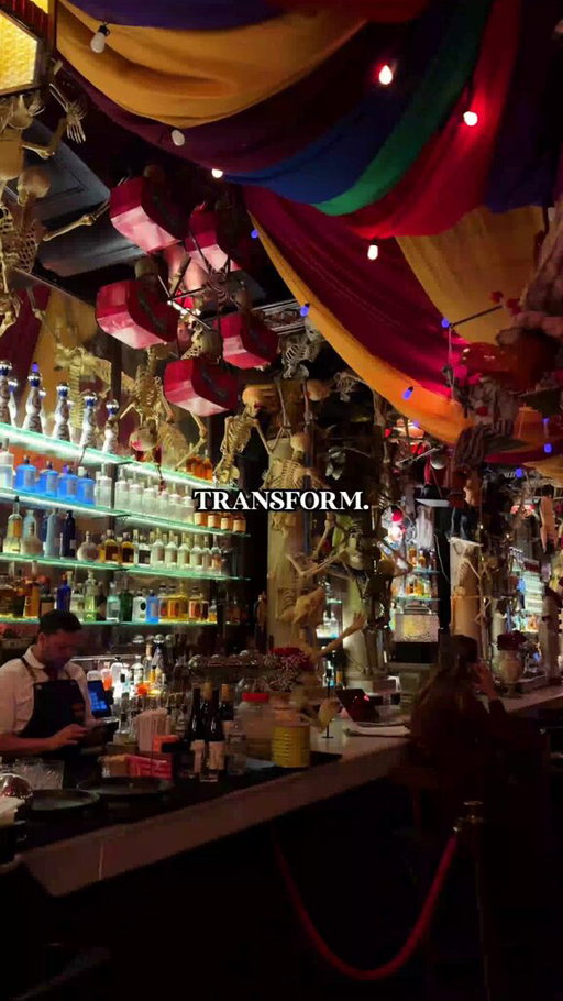 Step inside Lillie’s Victorian Establishment, where every season gets its own spectacular transformation. 🤡👻

📍 Union Square: 13 E 17th St.
📍 Times Square: 249 W 49th St. 
