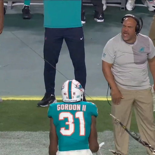 Ollie Gordon’s coach will apologize to him after he sees the replay 

 