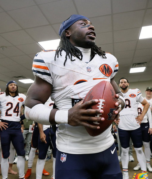 First game ball 🥺

📸 @ChicagoBears 