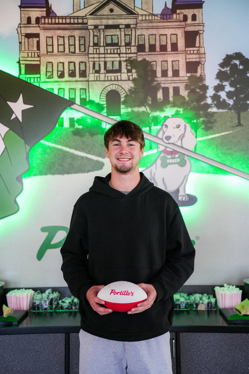 Excited to announce a partnership with Portillo’s! Best place to fuel up for game days! #GMG 
