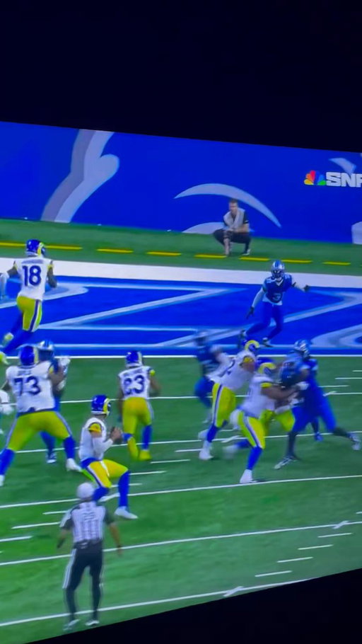 When the Lions painted their end zones to match their jerseys, Stafford threw a pick to a camouflaged defender 🎨 