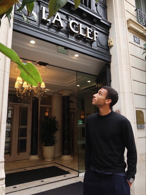 Heading home after a memorable week in Paris, in which I was lucky enough to feel right at home during the whole stay 🙌🏽🇫🇷 

Special thanks to La Clef Tour Eiffel for the wonderful hospitality and stunning space they’ve built in the heart of Paris 🙏🏽❤️ Can’t wait to be back!
@Discoverasreu
