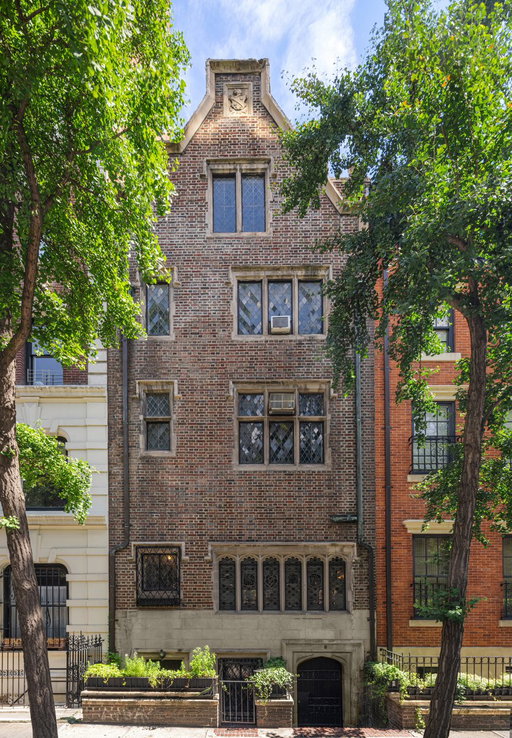 In terms of mansions. A NYC townhouse is at the top of the goals list and this mansion, known as the Joseph B. Thomas house per the listing was first built in the 17th-century in Amsterdam and then DISMANTLED and shipped to Manhattan in 1845 to the upper west side, then dismantled again in 1910 to its current location in Gramercy Park. 

Currently listed for only $7,995,000